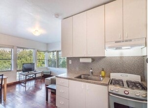 Building Photo - 1555 Pennsylvania Ave