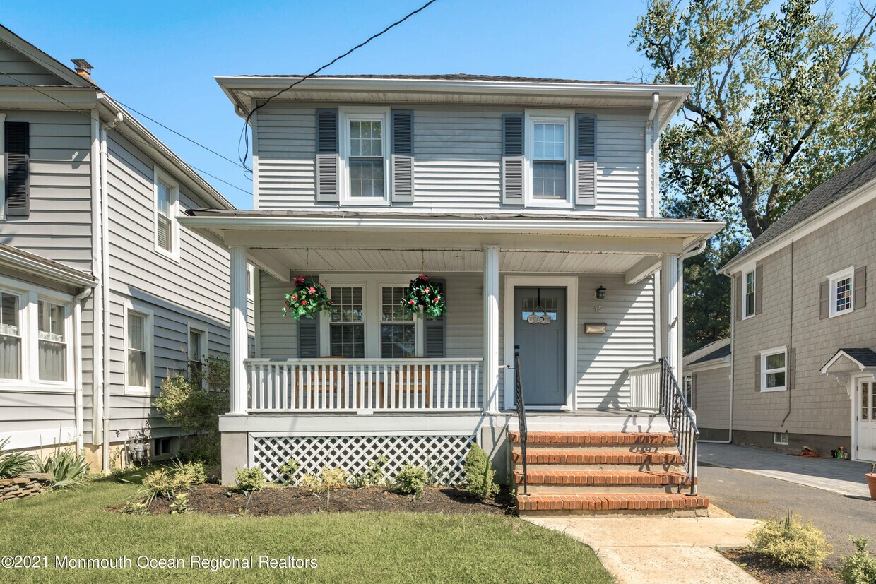 15 Elm Pl, Red Bank, NJ 07701 House for Rent in Red Bank, NJ