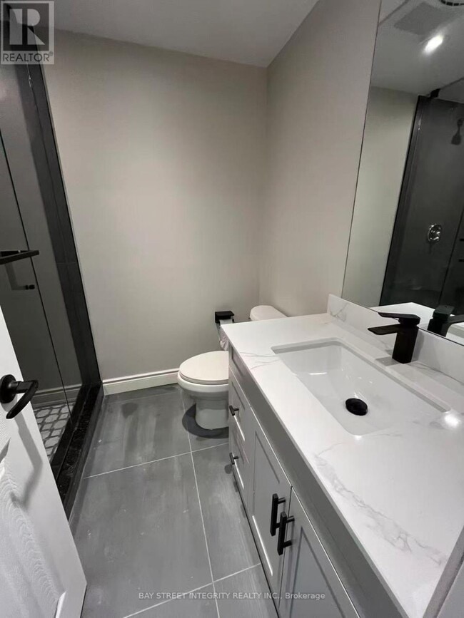 Photo du bâtiment - 49 Viamede Crescent