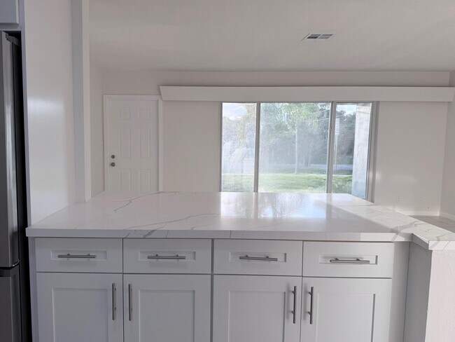 Foto del edificio - 231 NE 16th Ave