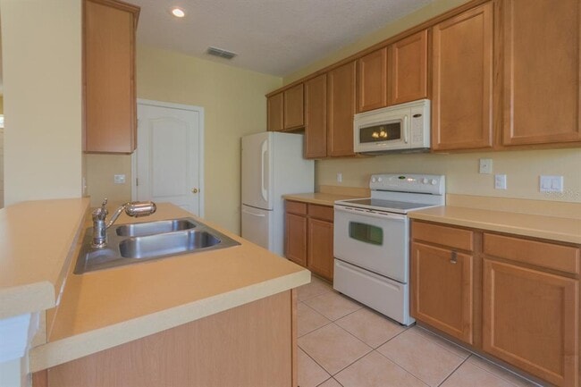 Foto del edificio - 2247 J Lawson Blvd