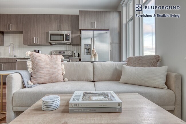 Foto del edificio - 3000 Pearl Pkwy