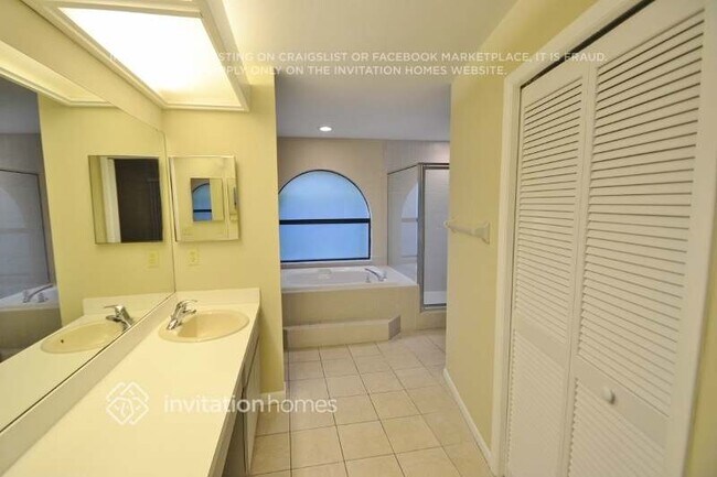Foto del edificio - 4112 Kipling Ave