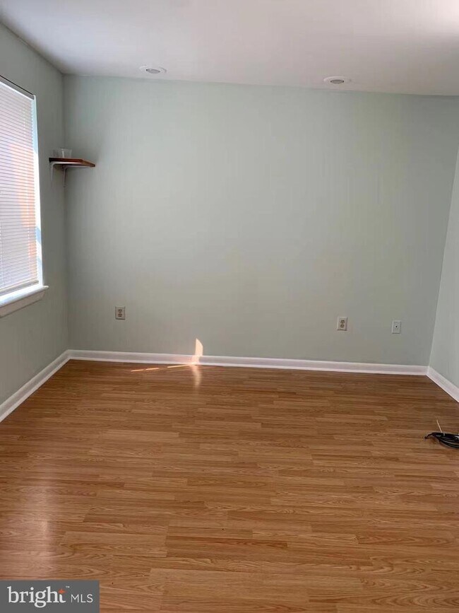 Foto del edificio - 2745 S Fairhill St
