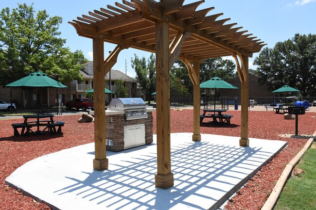 Foto del edificio - Summerchase at Prattville