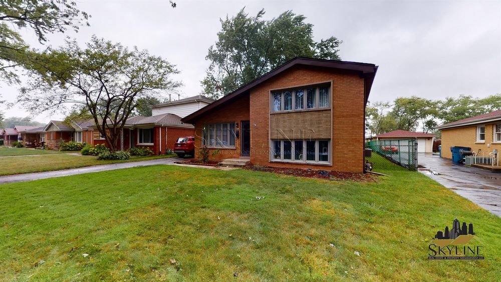 3818 153rd Place House Rental in Midlothian, IL