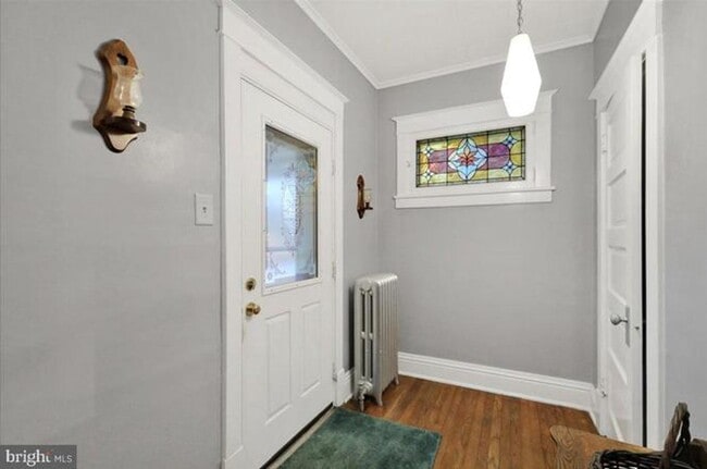 Building Photo - 3 Bed 1 Bath Single Family Home In Mount Joy