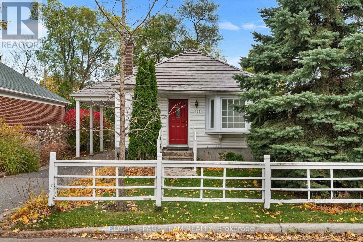 Primary Photo - 166 Mulvihill Ave