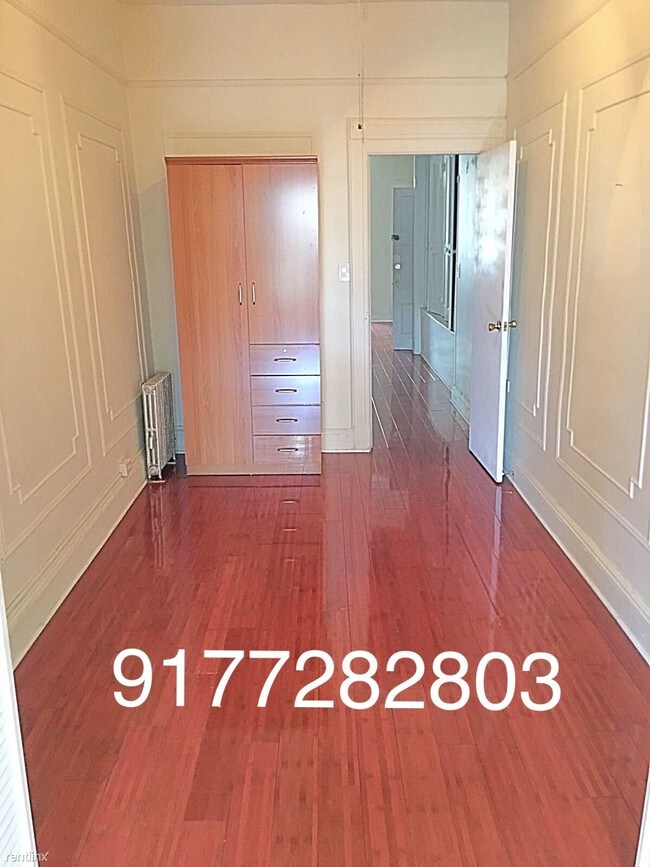 Building Photo - 1718 Himrod St