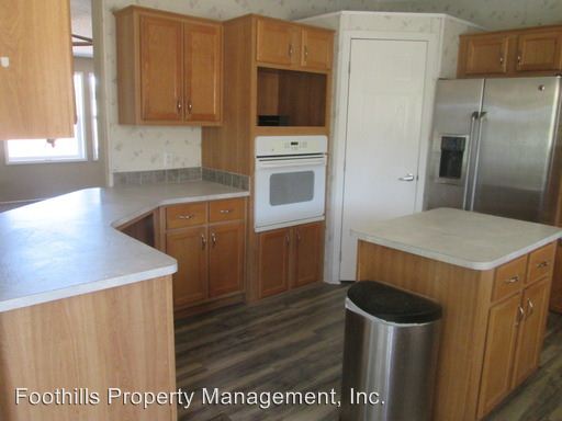 Building Photo - 600 S Heathers Way
