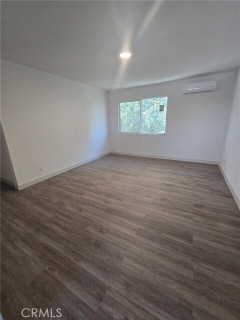 Foto del edificio - 422 Devener St