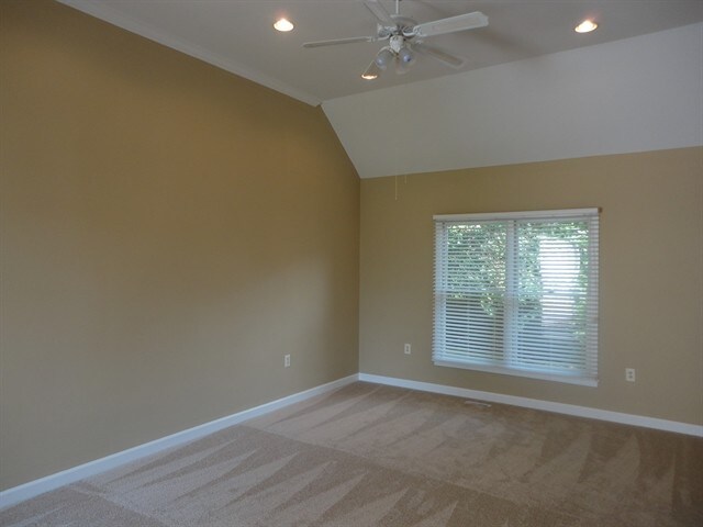 Foto del edificio - 14 Irish Rose Ct