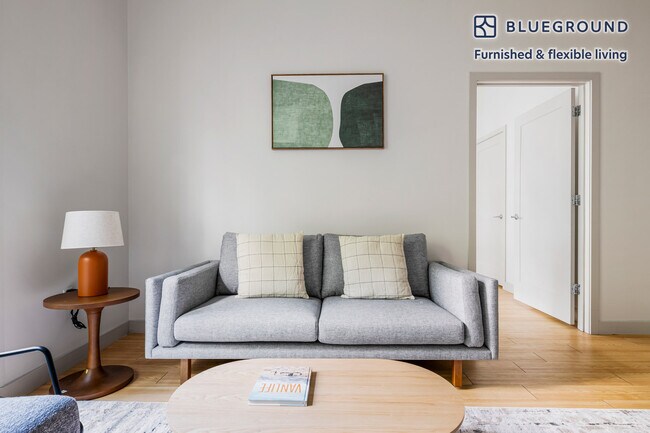 Foto del edificio - 320 D St