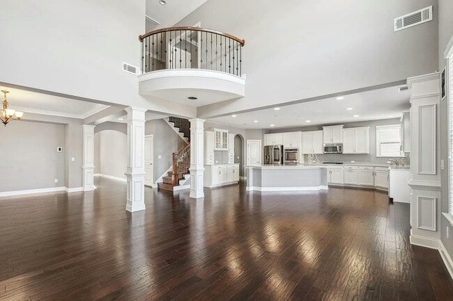 Building Photo - 670 Bell Creek Rd