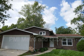 Building Photo - 22750 Valley Dr