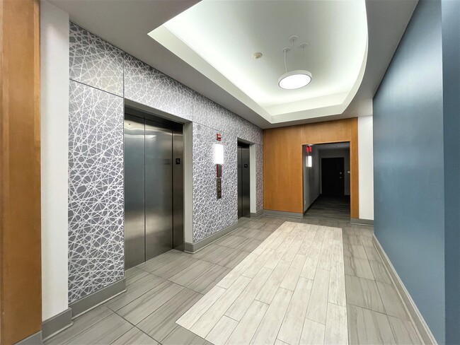 Building Photo - 350 G St SW