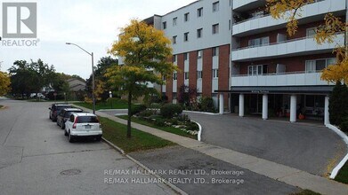 Building Photo - 2485 Woking Crescent