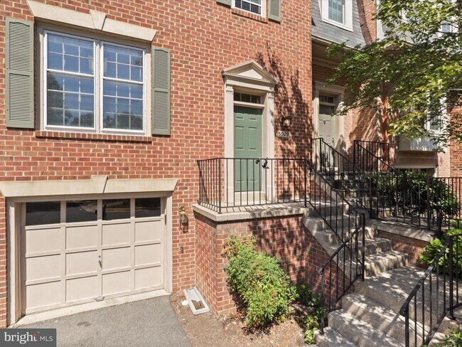 Building Photo - 5929 Woodfield Estates Dr