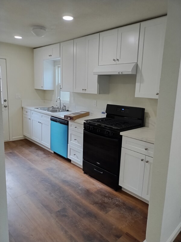 Foto del edificio - 484 W Minarets Ave