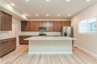 Building Photo - 15231 Arriba Dr
