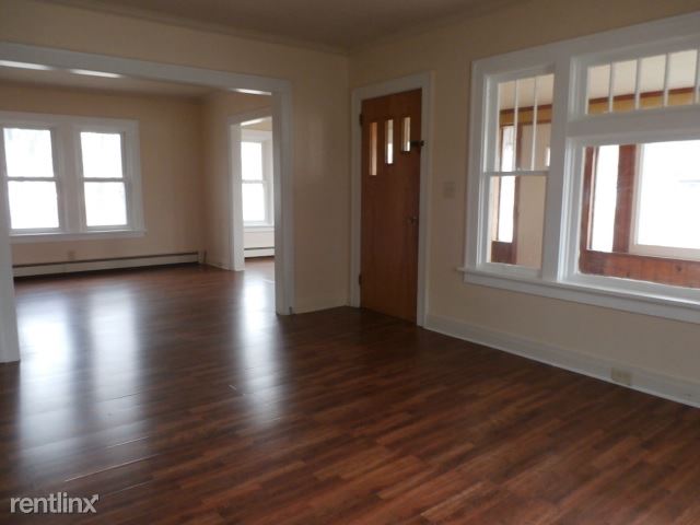 Foto del edificio - 2 br, 1.5 bath House - 1025 E Apple Ave