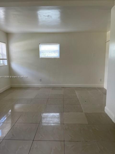 Building Photo - 1030 NW 106th St