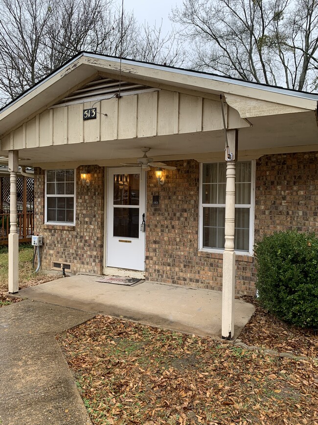 front porch - 513 Jolly Dr