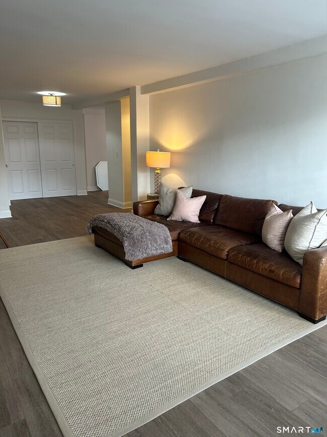 Foto del edificio - 700 Summer St