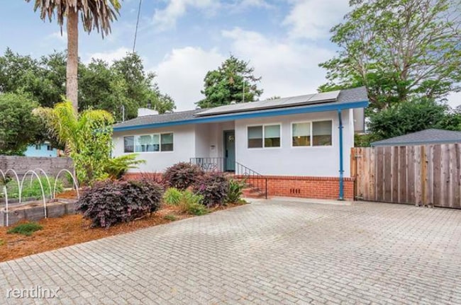 Building Photo - 4 br, 2 bath House - 631 Riverside Avenue