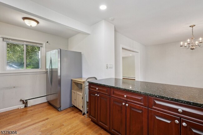 Building Photo - 359 Bogert Ave