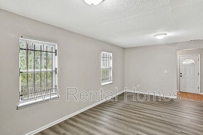 Foto del edificio - 2032 Whitner St