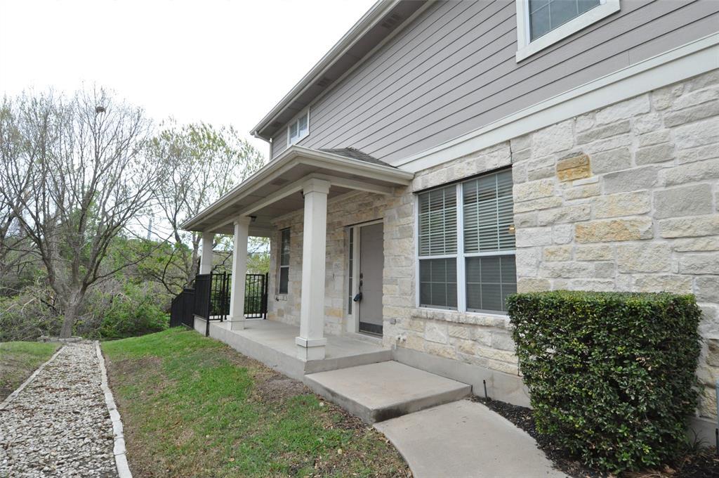 Foto principal - 1900 Scofield Ridge Pkwy