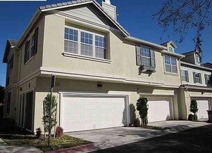 Building Photo - 1315 Nancy Ln