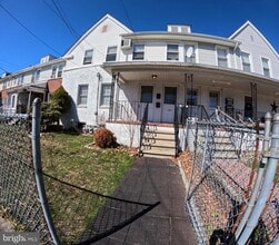 Building Photo - 2505 Wilson Ave