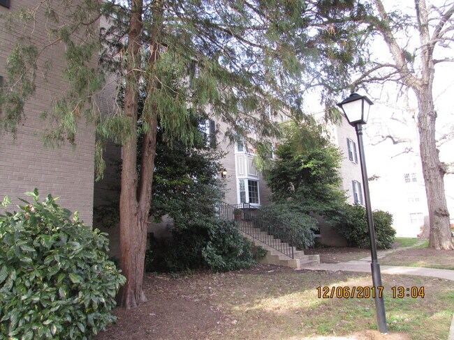 Photo - 808 S Arlington Mill #303 Apartment
