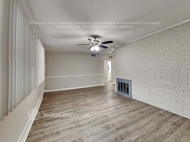 Foto del edificio - 7628 Elvia Dr