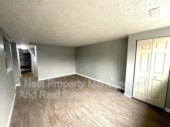 Building Photo - 2215 Quince St
