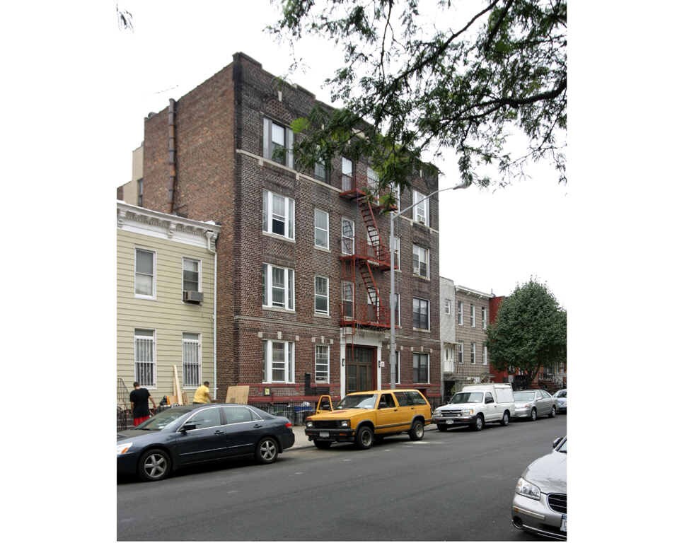 Primary Photo - 716 Jefferson Ave