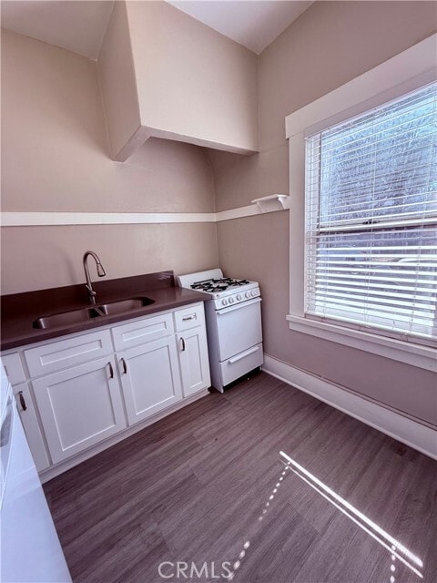 Building Photo - 406 Linden Ave