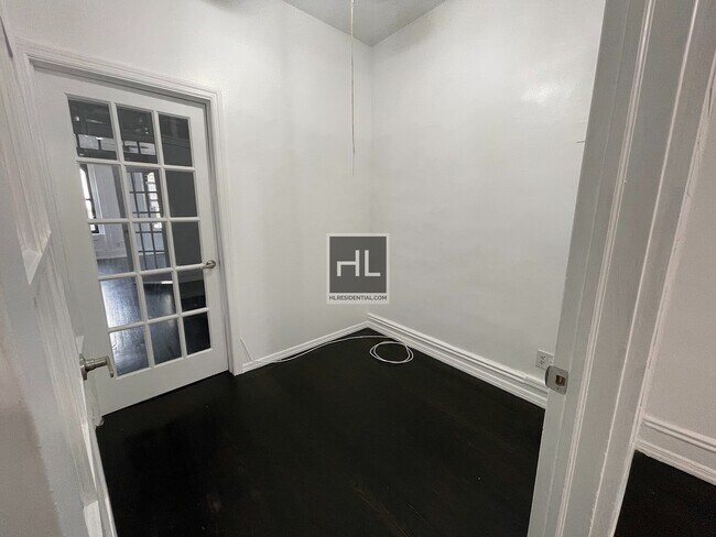 Building Photo - Beautiful + Bright 2 Bedroom in East Harlem