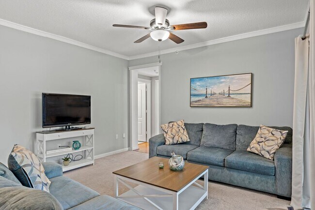 Foto del edificio - 5060 Fairways Cir