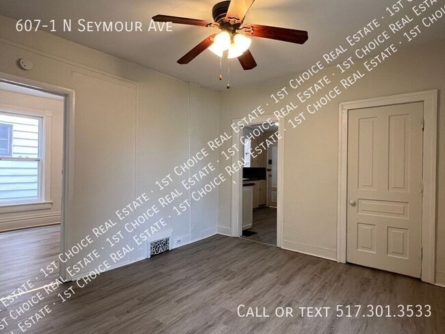 Building Photo - 607 Seymour Ave