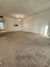Building Photo - 3341 NW 47th Terrace