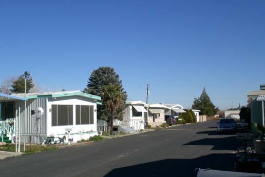 Building Photo - Domenic's Mobile Estates