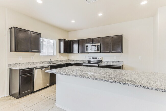 Foto del edificio - Bright Coolidge 4-Bedroom Home