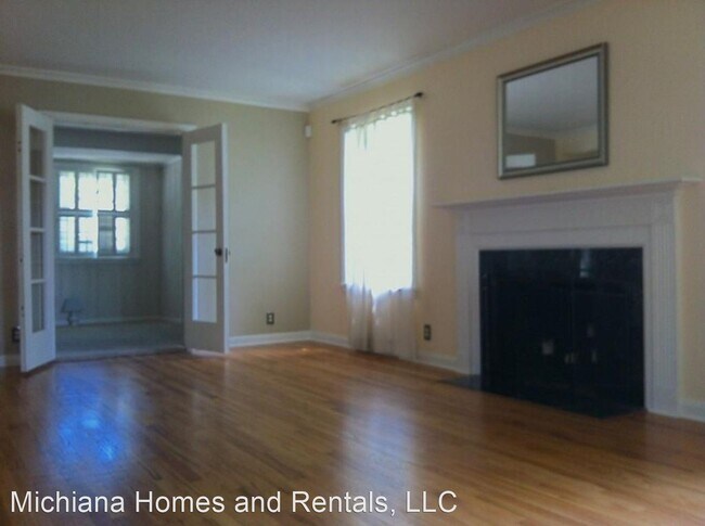 Foto del edificio - 4 br, 1.5 bath House - 2033 Portage Ave