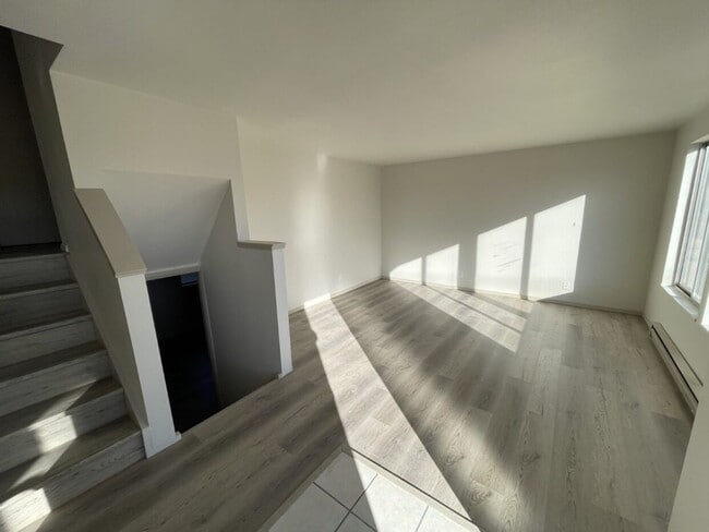 Foto del edificio - Coming Soon! Beautifully Remodeled 3-Bedro...