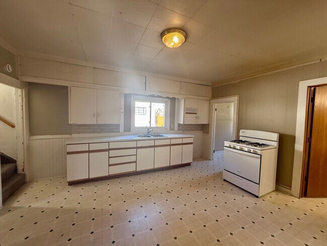 Foto del edificio - 915 S 4th Ave