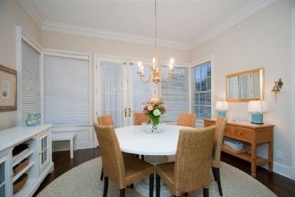 Foto del edificio - 243 Toylsome Ln