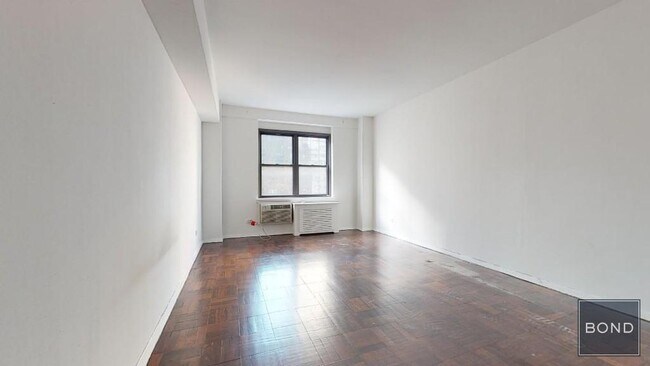 Foto del edificio - 157e E 57th St